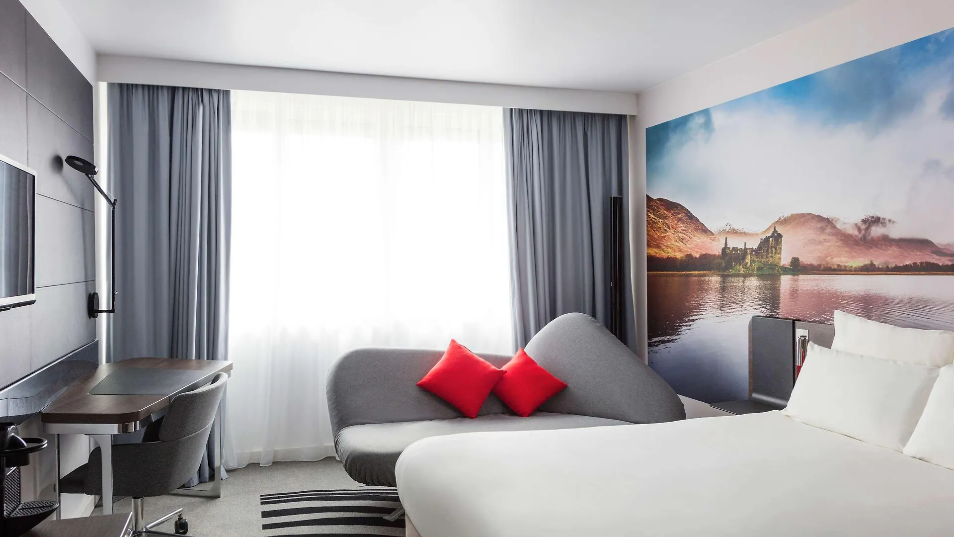 Novotel Edinburgh Centre Hotel