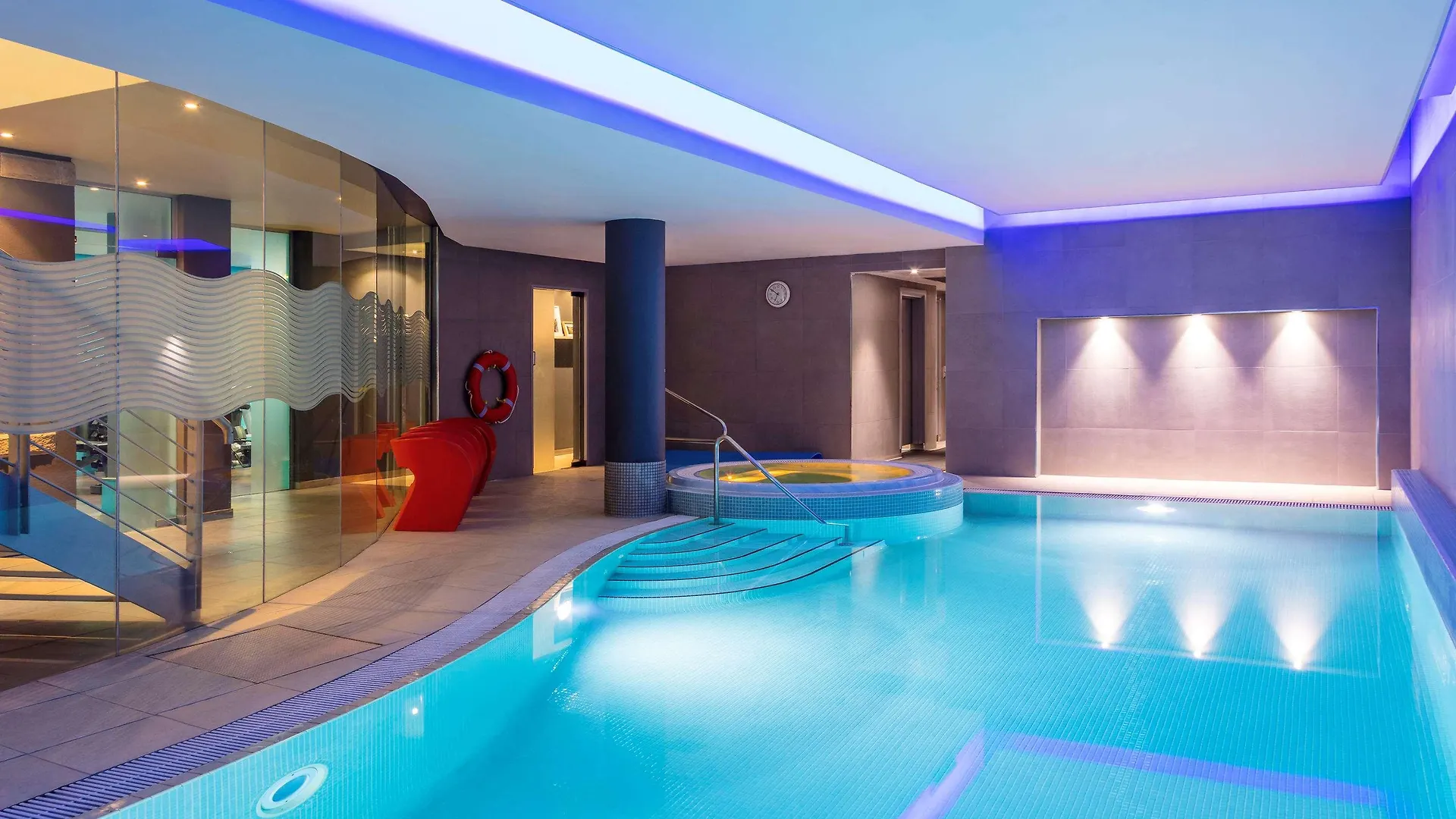 Hotell Novotel Edinburgh Centre